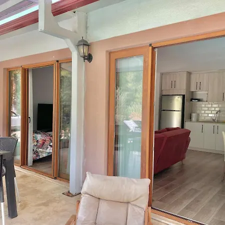 וילה Luxury With Pool In מרמריס
