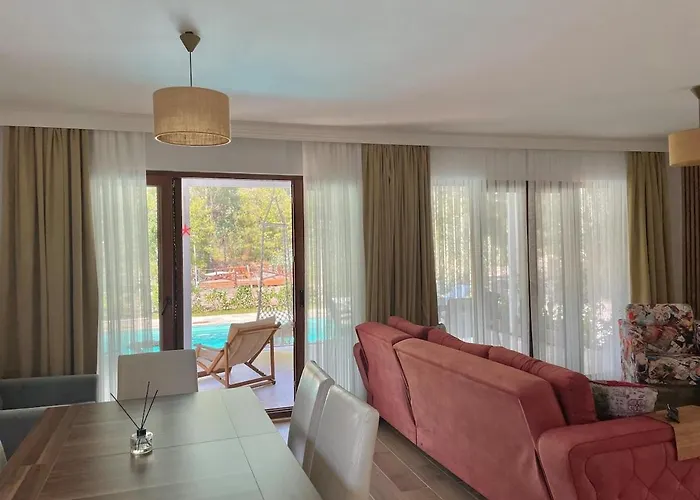 فيلة Luxury With Pool In مرمريس